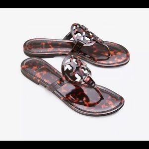 BRAND NEW TORY BURCH SANDALS tortoiseshell size 11